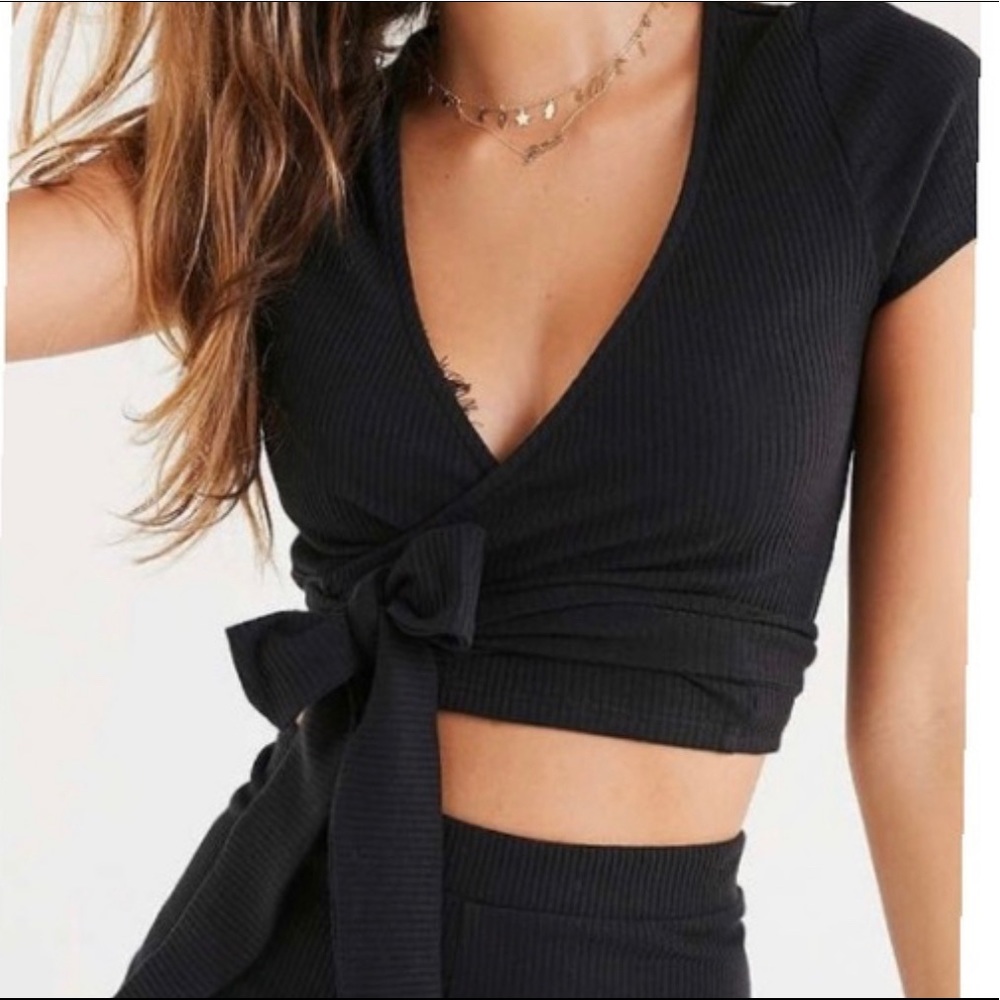 UO Black Wrap Cropped Top